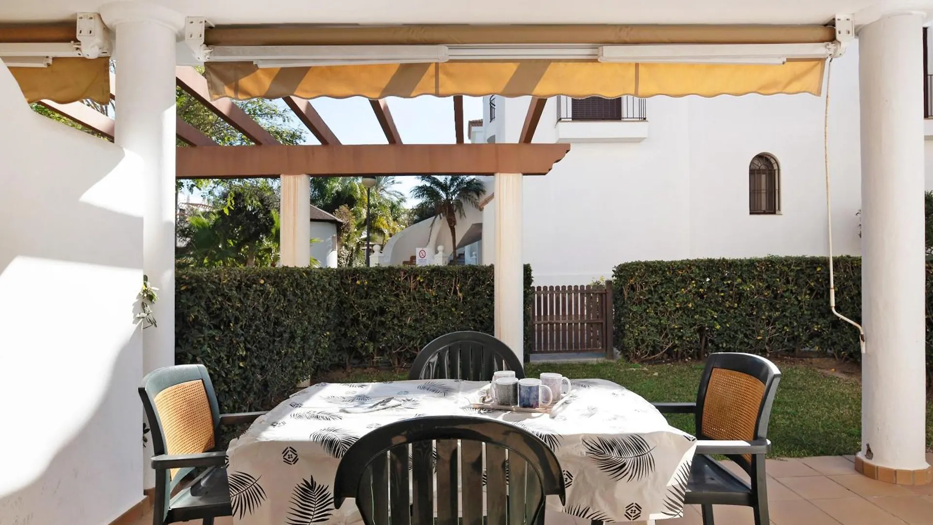 Apartamento Bajo Con Jardin 056 Chiclana de la Frontera